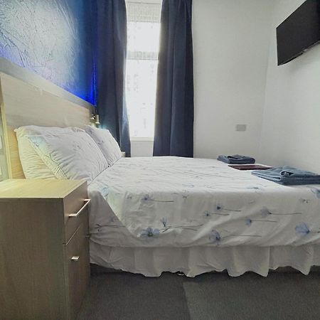 The Ferndale Hotel Блекпул Екстериор снимка